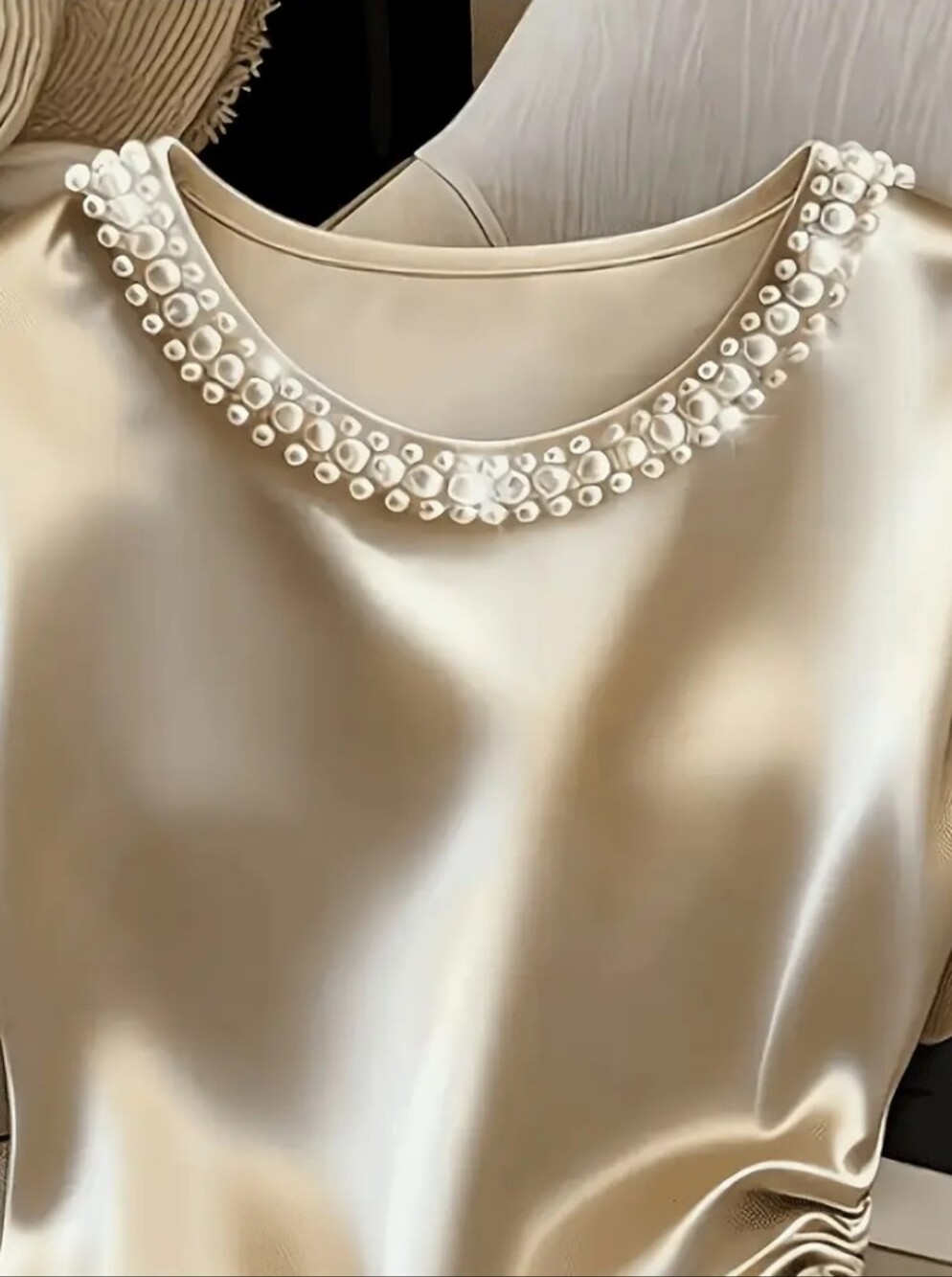 Spring Summer New Solid Color Sleeveless Top, Round Neck Pearl Decor Elegant - Picture 3 of 4